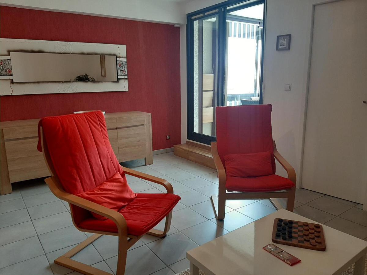 Apartment T2 Confort Centre-ville Vieux-boucau Avec Parking Privatif Et Proche Des Plages - Fr-1-239-926 *