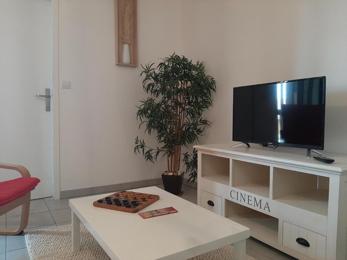 Apartment T2 Confort Centre-ville Vieux-boucau Avec Parking Privatif Et Proche Des Plages - Fr-1-239-926 *