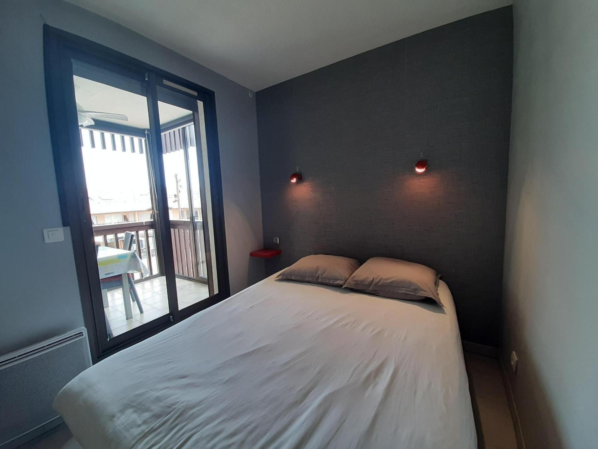 Apartment T2 Confort Centre-ville Vieux-boucau Avec Parking Privatif Et Proche Des Plages - Fr-1-239-926